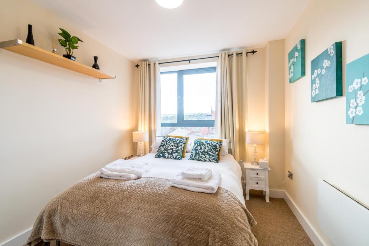Spacious City 2 Bed, 2 Bath, Free Parking & Wifi Sheffield Extérieur photo