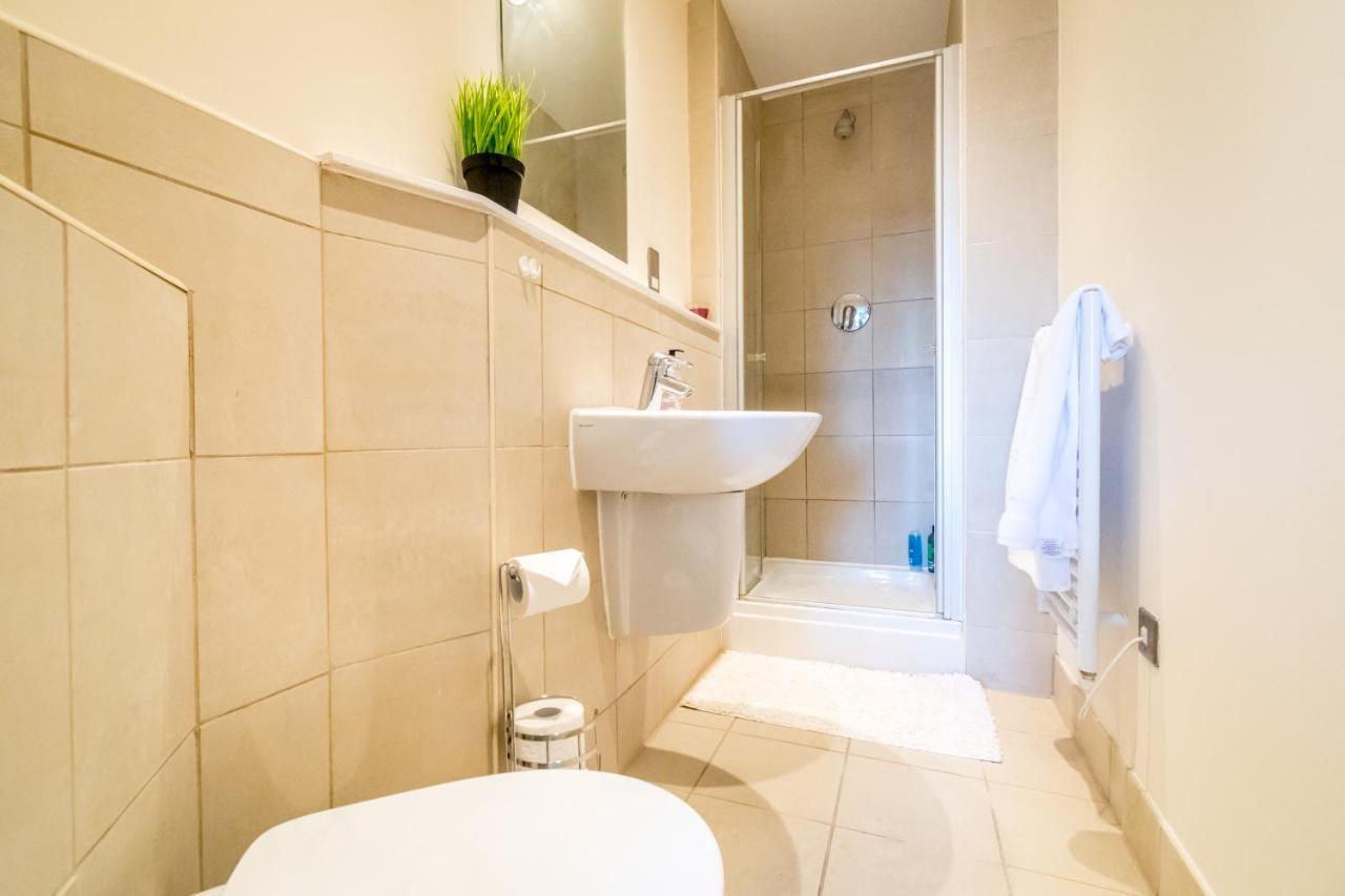 Spacious City 2 Bed, 2 Bath, Free Parking & Wifi Sheffield Extérieur photo